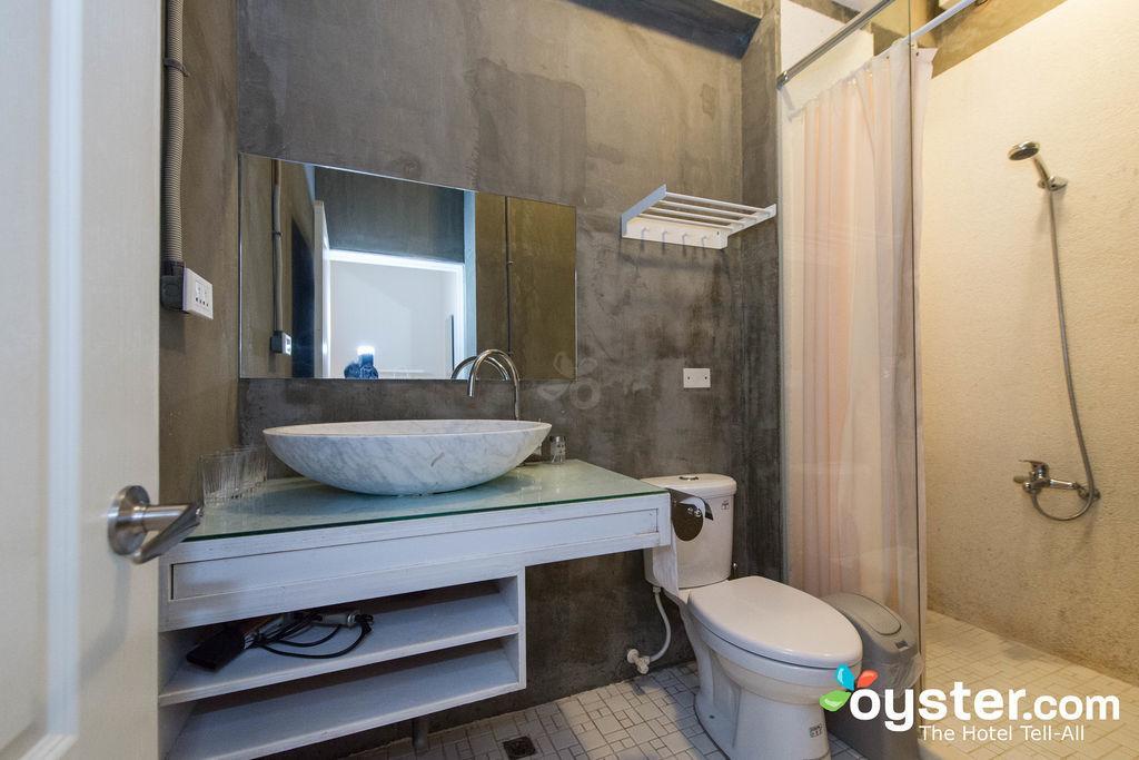 Wow Tainan Hostel エクステリア 写真
