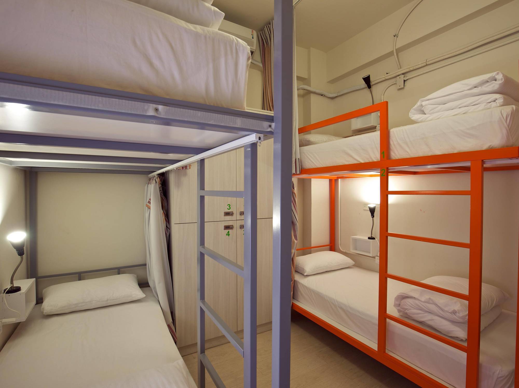 Wow Tainan Hostel エクステリア 写真